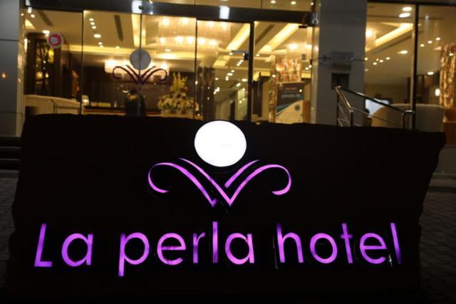 La Perla Hotel Riyadh Exteriör bild